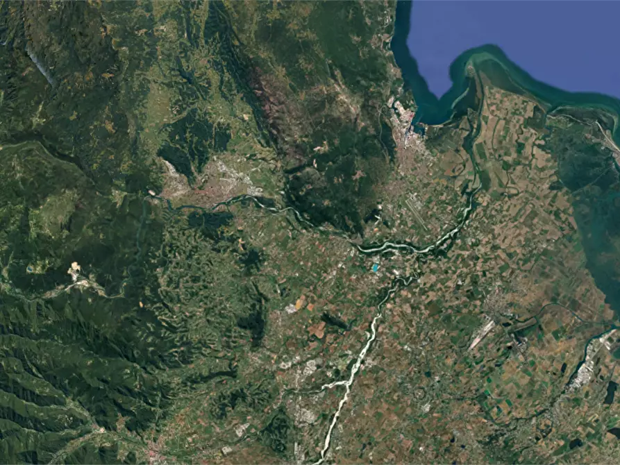 Immagine 13 di Negozio in vendita  in Via delle Monache a Gorizia