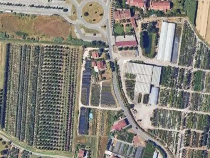 Immagine 1 di Ufficio in vendita  in Via Bure Vecchia Nord a Pistoia