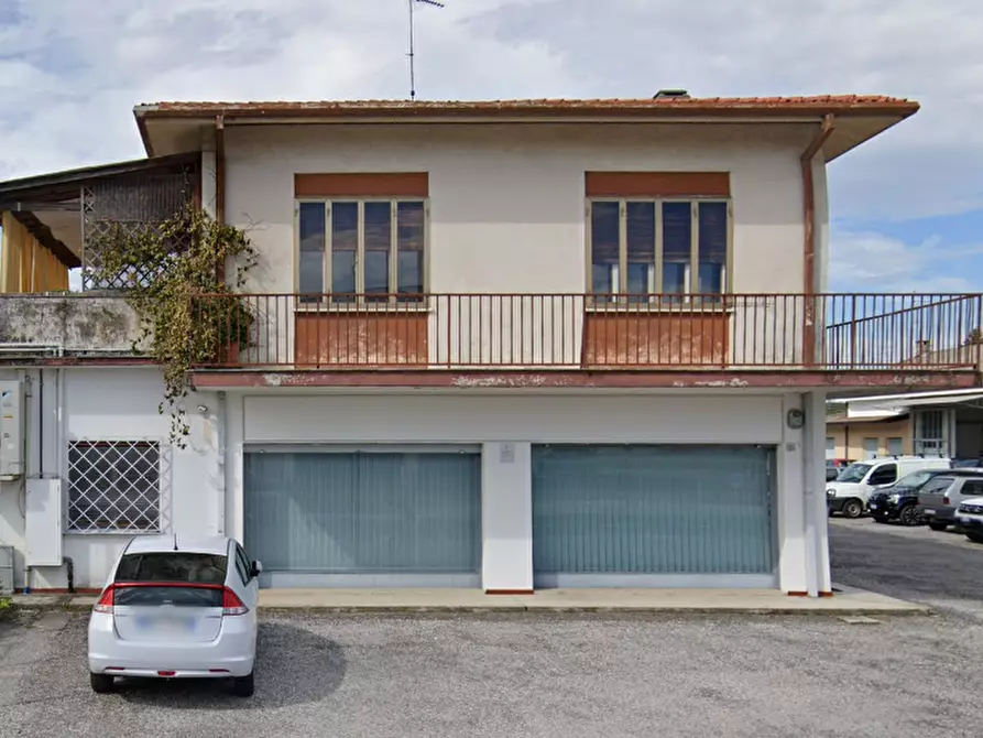 Immagine 3 di Ufficio in vendita  in Via Aquileia a Cervignano Del Friuli
