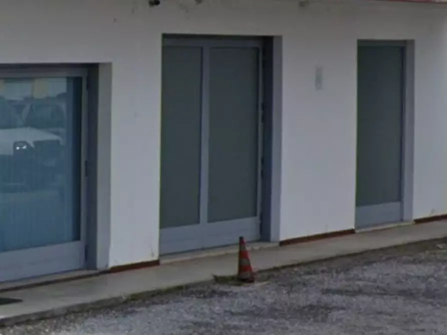Immagine 5 di Ufficio in vendita  in Via Aquileia a Cervignano Del Friuli