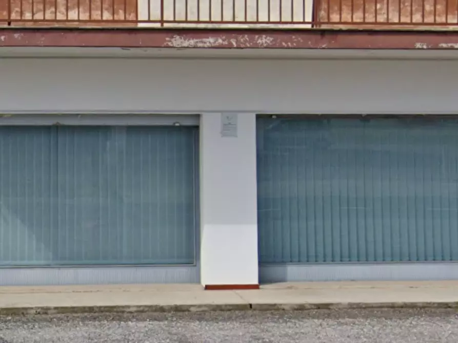 Immagine 9 di Ufficio in vendita  in Via Aquileia a Cervignano Del Friuli