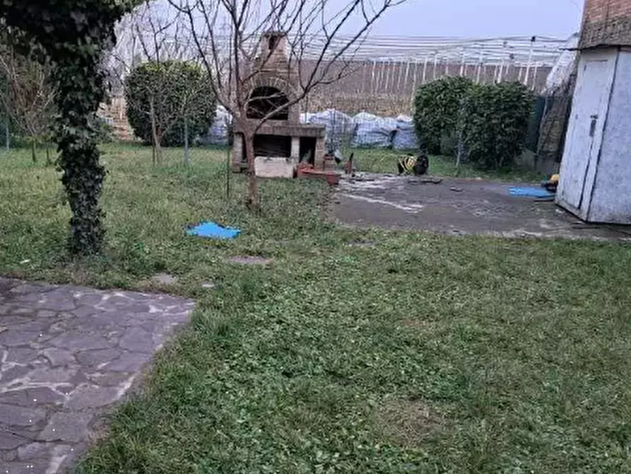 Immagine 6 di Casa indipendente in vendita  in Via Fiumazzo  a Lugo