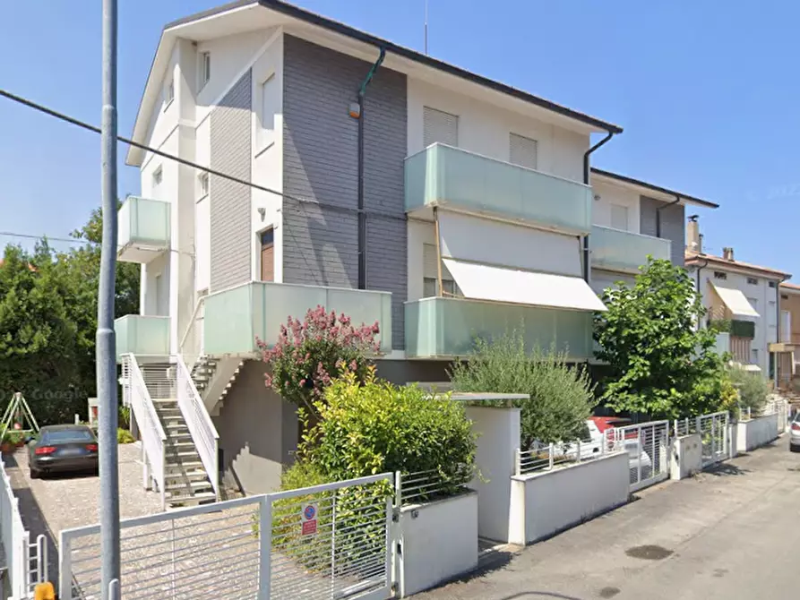 Immagine 4 di Appartamento in vendita  in Via R. Scacciani a Pesaro