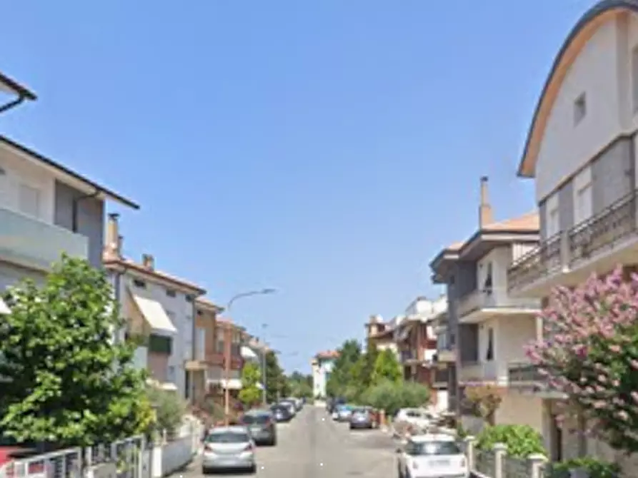 Immagine 4 di Appartamento in vendita  in Via R. Scacciani a Pesaro