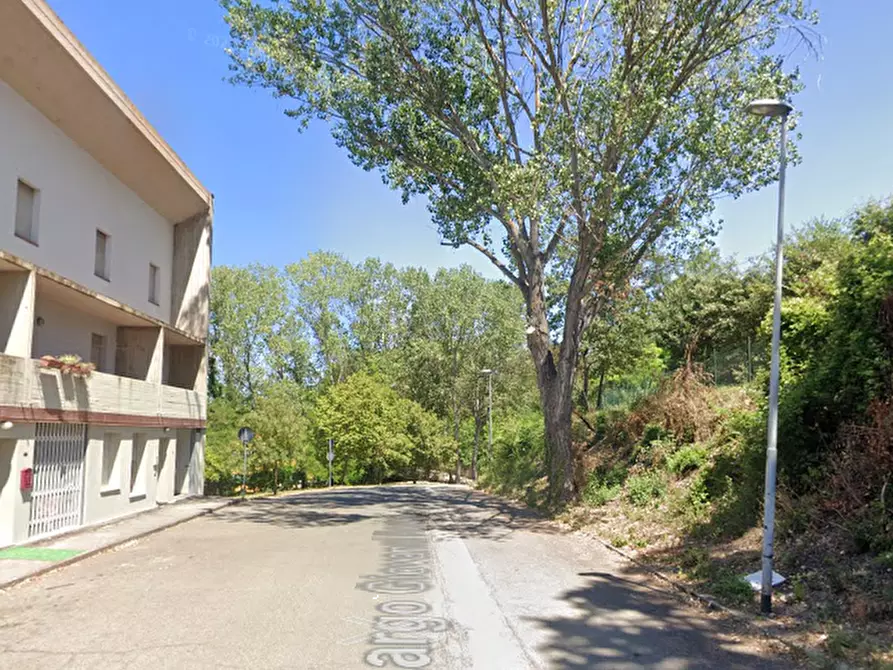 Immagine 7 di Capannone industriale in vendita  in Largo Pascoli a Montelabbate