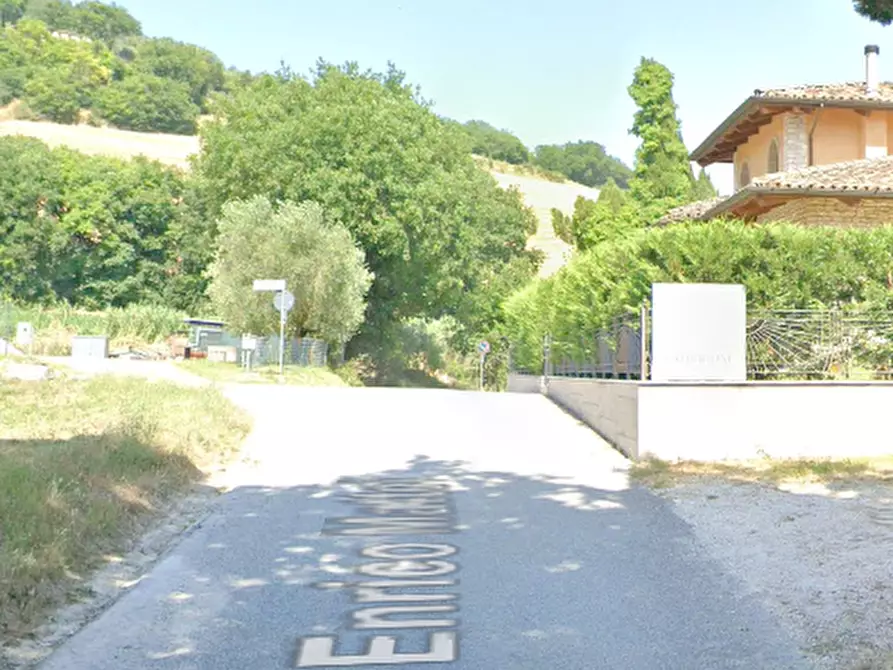 Immagine 10 di Appartamento in vendita  in Via Enrico Mattei a Urbino