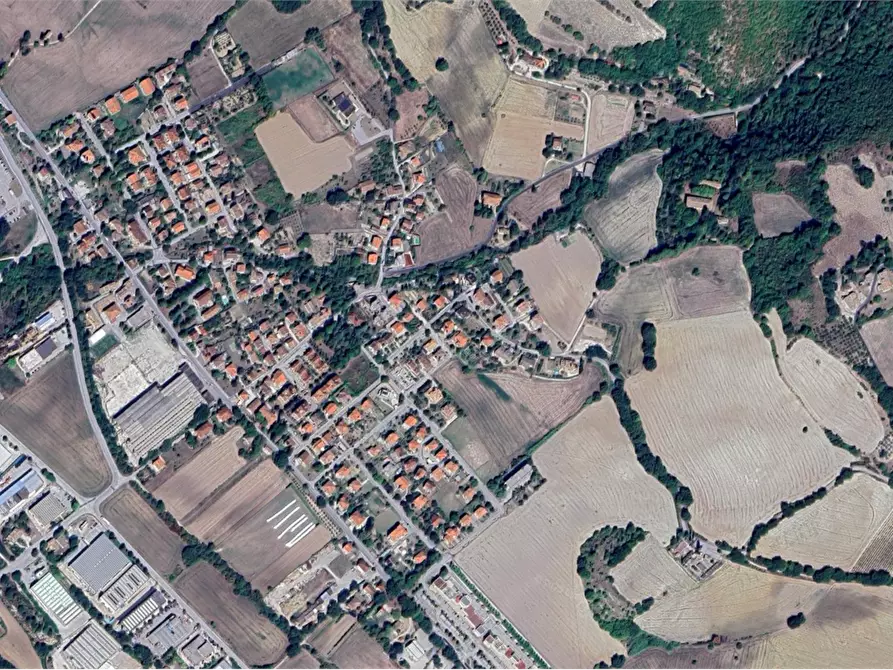 Immagine 13 di Appartamento in vendita  in Via Enrico Mattei a Urbino