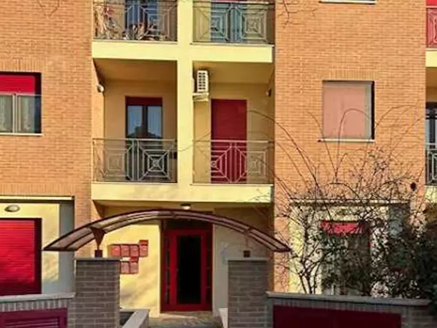 Immagine 2 di Appartamento in vendita  in Via Enrico Mattei a Urbino