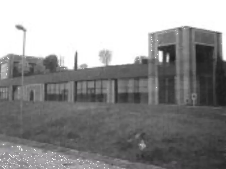 Immagine 1 di Ufficio in vendita  in Via Bure Vecchia Nord a Pistoia