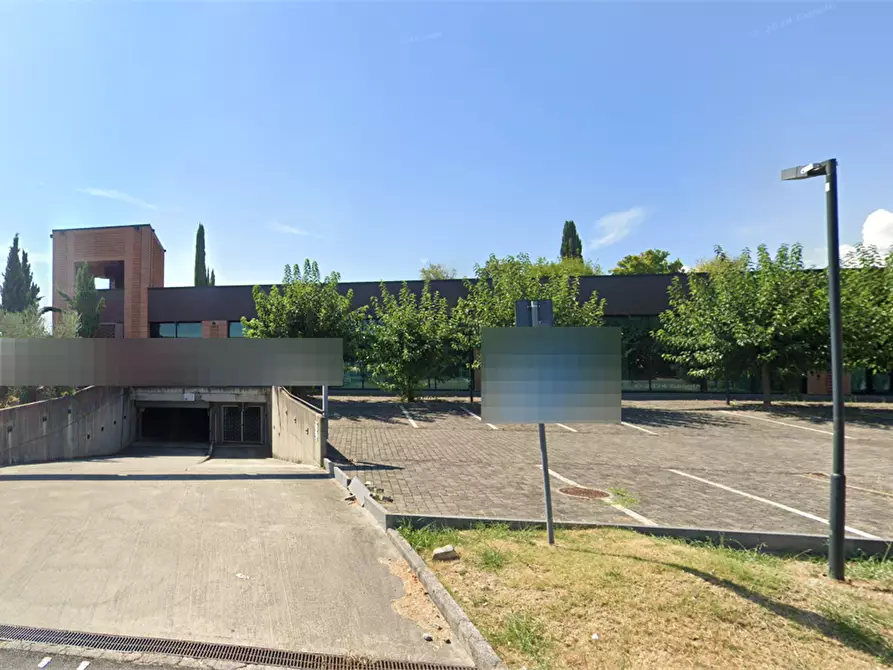 Immagine 7 di Ufficio in vendita  in Via Bure Vecchia Nord  a Pistoia