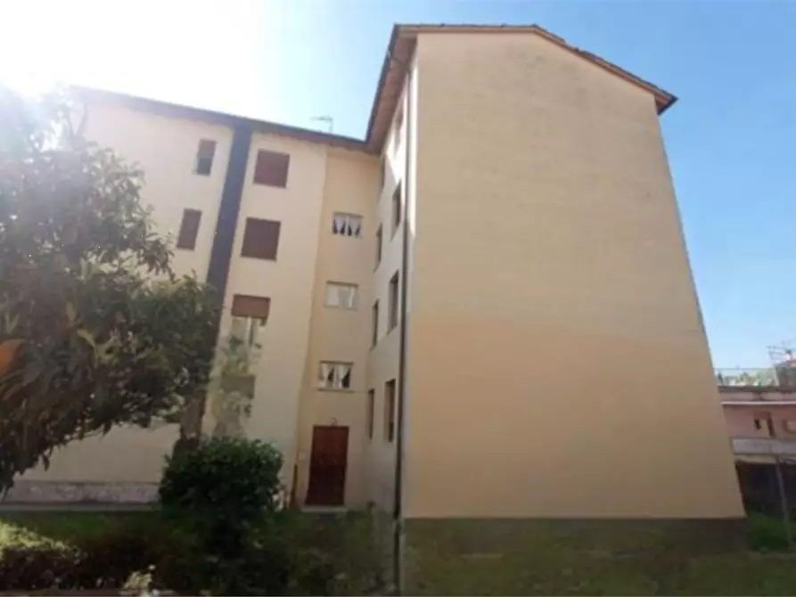 Immagine 2 di Appartamento in vendita  in Via Castel dei Guidi a Pistoia