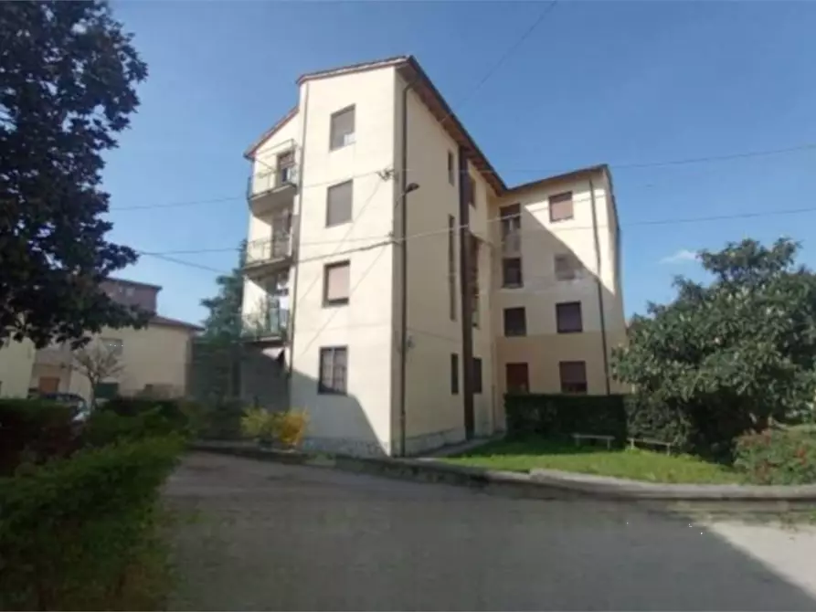 Immagine 3 di Appartamento in vendita  in Via Castel dei Guidi a Pistoia
