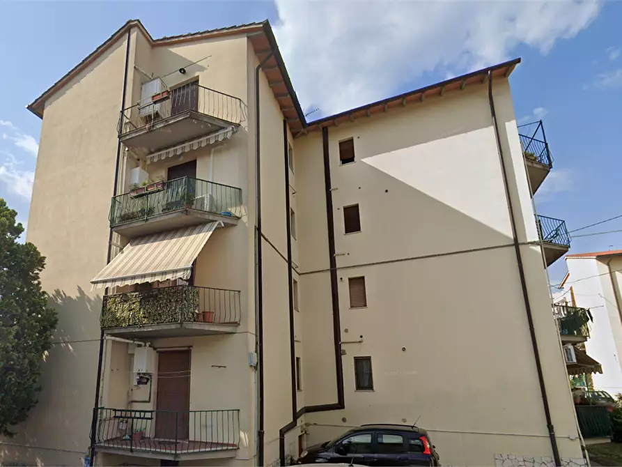 Immagine 7 di Appartamento in vendita  in Via Castel dei Guidi a Pistoia