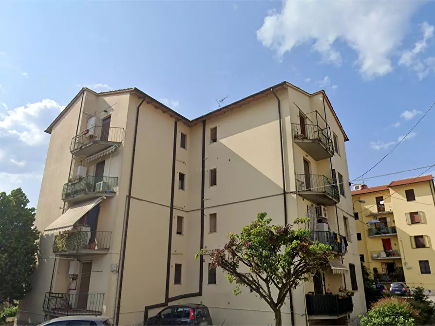 Immagine 9 di Appartamento in vendita  in Via Castel dei Guidi a Pistoia