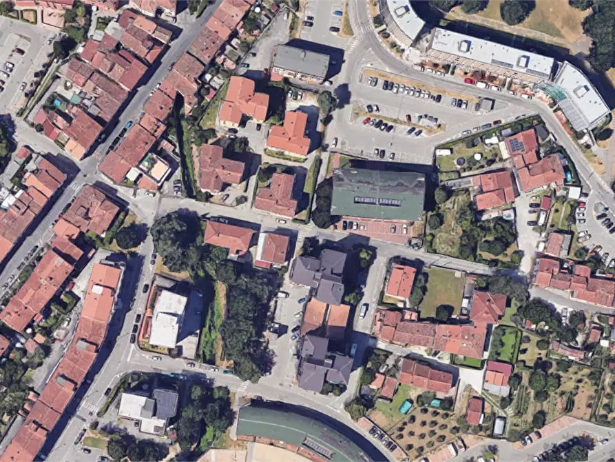 Immagine 16 di Appartamento in vendita  in Via Castel dei Guidi a Pistoia