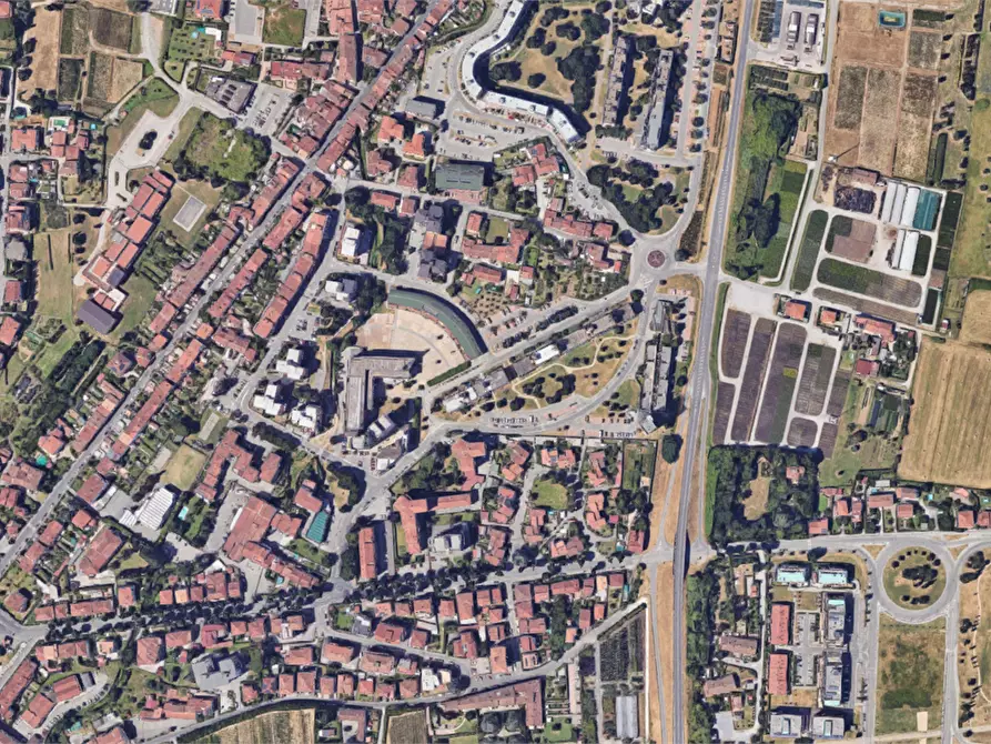 Immagine 17 di Appartamento in vendita  in Via Castel dei Guidi a Pistoia