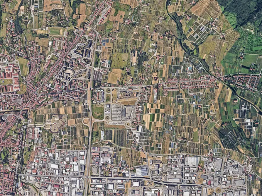 Immagine 18 di Appartamento in vendita  in Via Castel dei Guidi a Pistoia