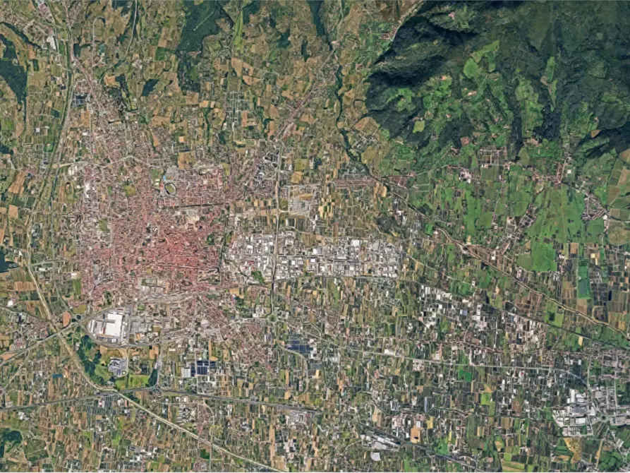 Immagine 19 di Appartamento in vendita  in Via Castel dei Guidi a Pistoia