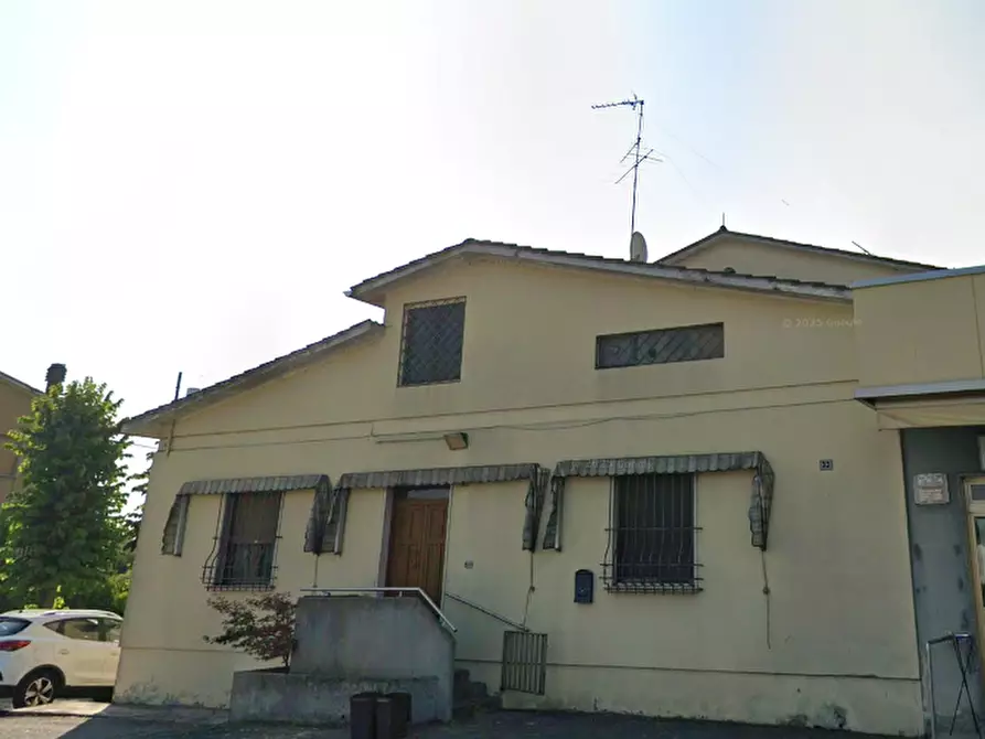 Immagine 10 di Stabile in vendita  in Strada Levata a Goito