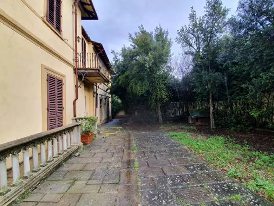 Immagine 3 di Villa in vendita  in Via Vernalese a Bagno A Ripoli