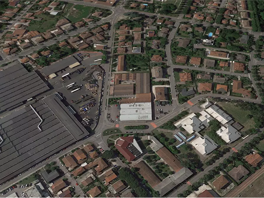 Immagine 4 di Negozio in vendita  in Via XXIII Aprile a Suzzara