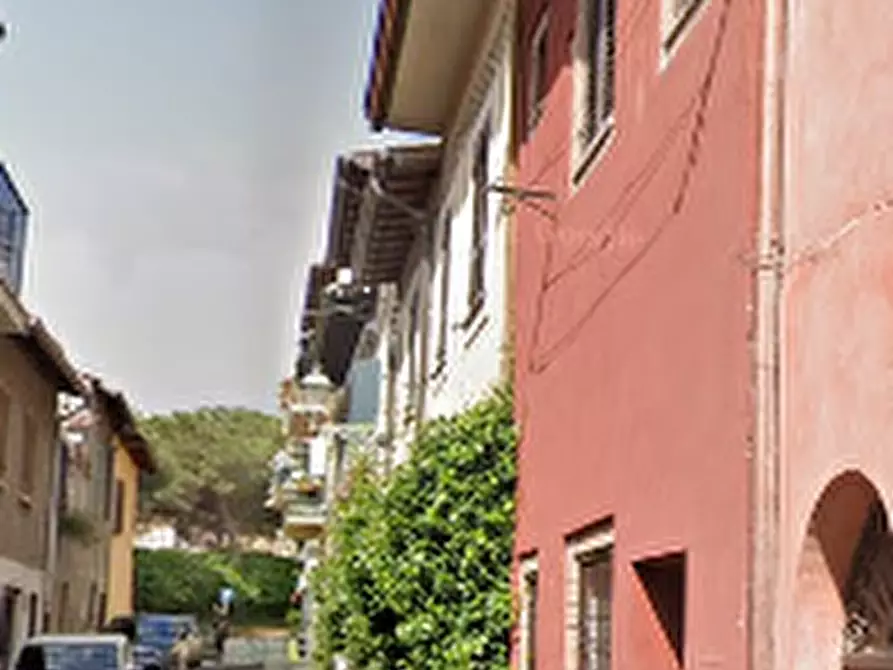 Immagine 7 di Appartamento in vendita  in Via Fratelli Colagrossi  a Colonna