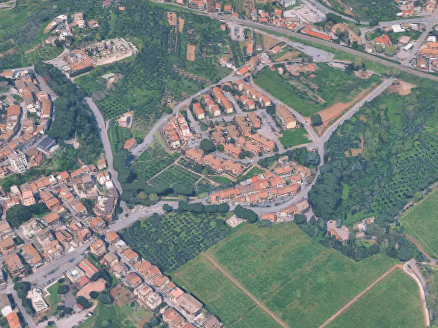 Immagine 15 di Appartamento in vendita  in Via Fratelli Colagrossi  a Colonna