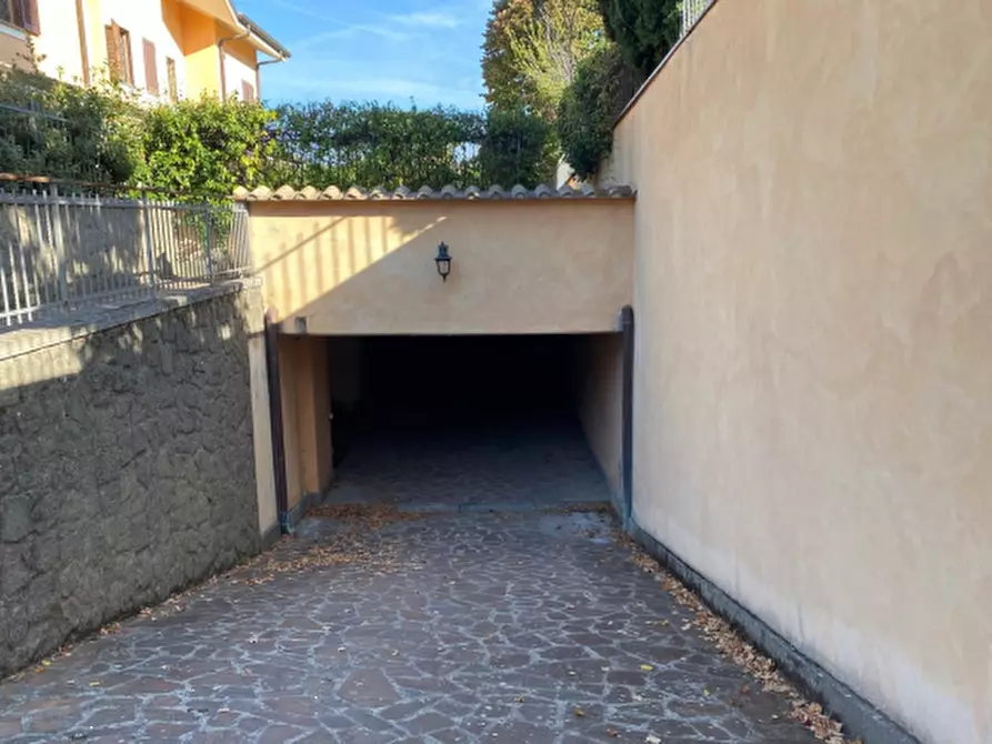 Immagine 5 di Casa bifamiliare in vendita  in V.le Giovanni Dusmet a Grottaferrata
