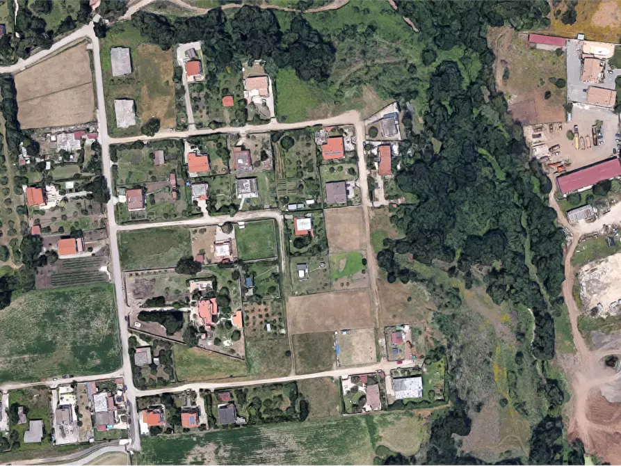 Immagine 17 di Casa indipendente in vendita  in Via Platani a Aprilia