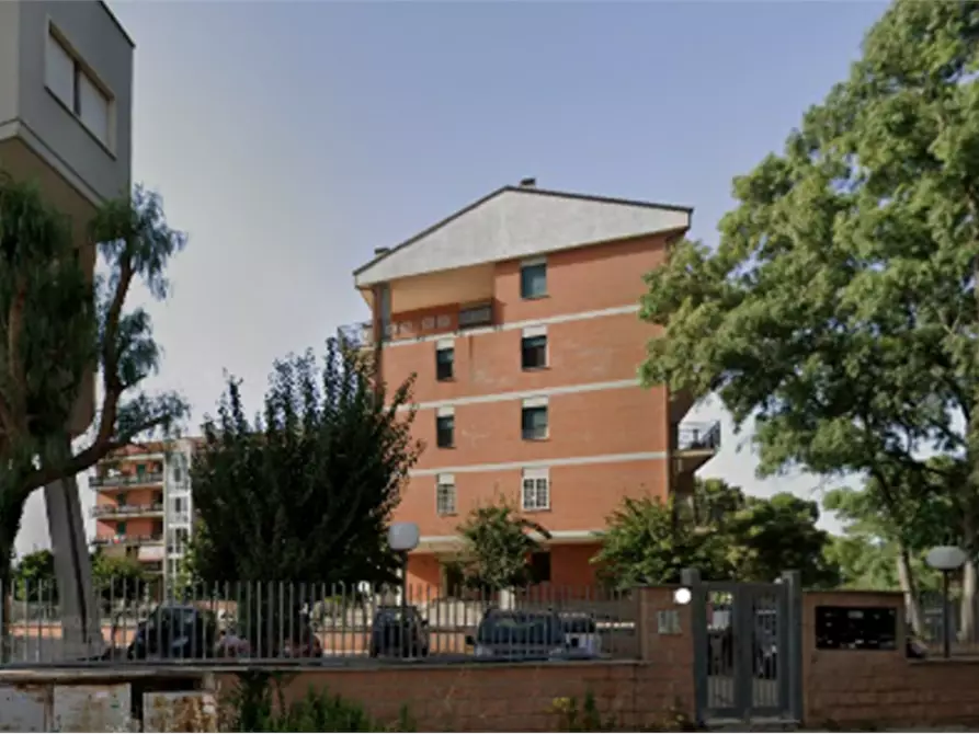 Immagine 2 di Ufficio in vendita  in Via Umberto Zanotti Bianco  a Roma