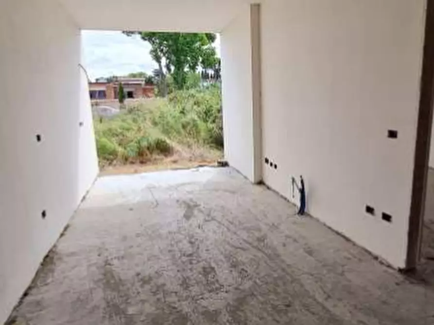 Immagine 6 di Appartamento in vendita  in Viale Andromeda a Ardea