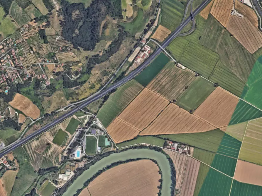 Immagine 2 di Terreno agricolo in vendita  in Via Tiberina a Roma