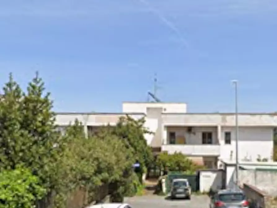 Immagine 7 di Magazzino in vendita  in Via Dionisio a Roma