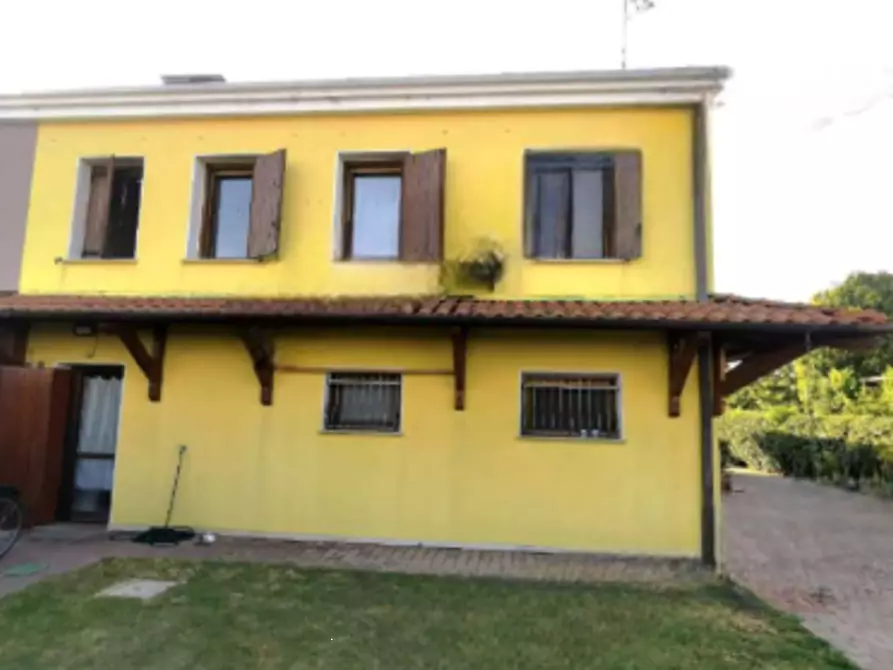 Immagine 3 di Villa in vendita  in Via Danubio a San Donà Di Piave