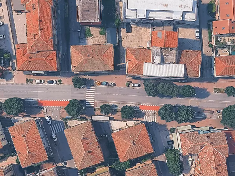 Immagine 11 di Ufficio in vendita  in  Via castellana a Venezia