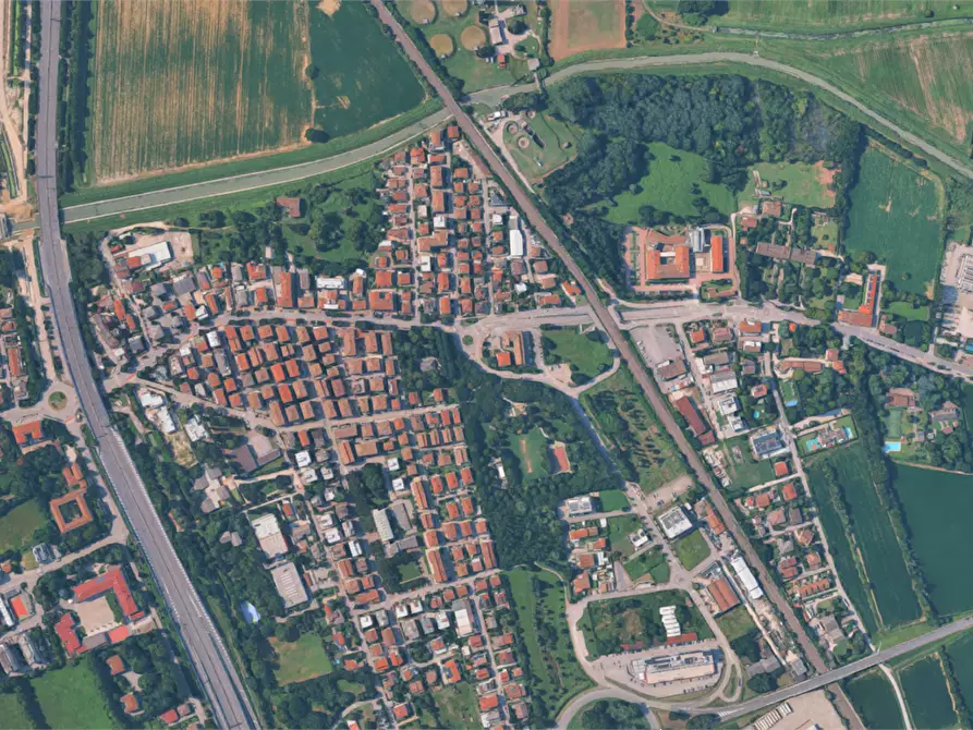 Immagine 13 di Ufficio in vendita  in  Via castellana a Venezia