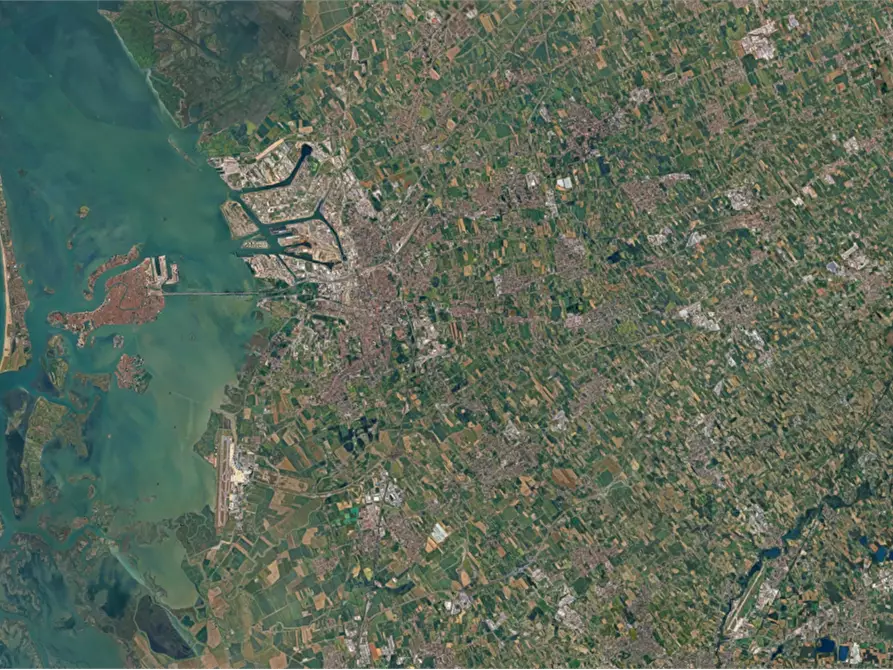 Immagine 16 di Ufficio in vendita  in  Via castellana a Venezia