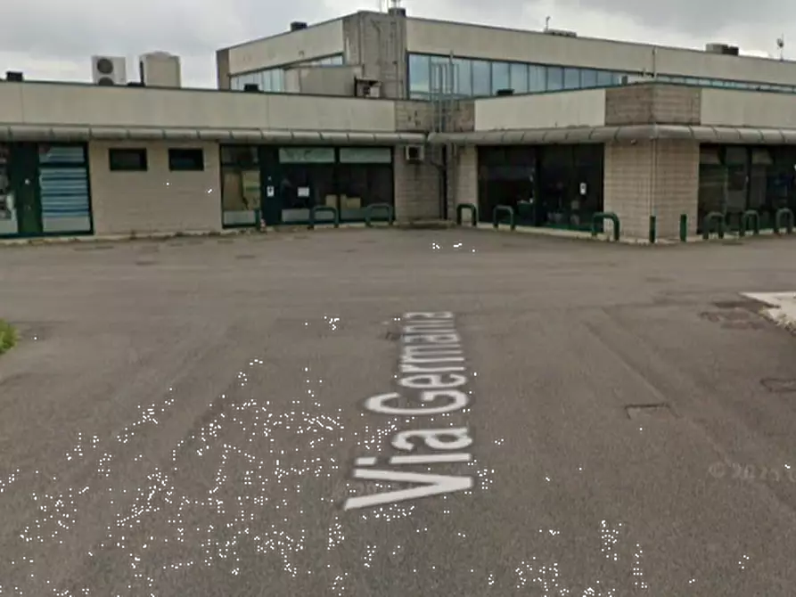 Immagine 2 di Magazzino in vendita  in via Europa a Occhiobello