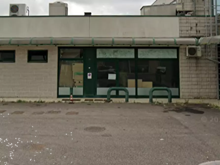 Immagine 4 di Magazzino in vendita  in via Europa a Occhiobello