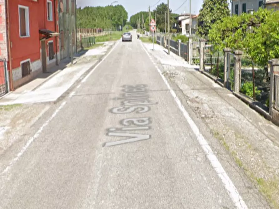 Immagine 16 di Casa indipendente in vendita  in Via Spinea a Castelnovo Bariano