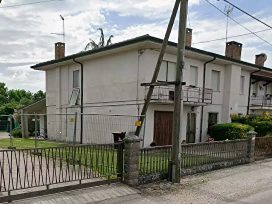 Immagine 6 di Casa indipendente in vendita  in Via Chiavichetta a Fiesso Umbertiano