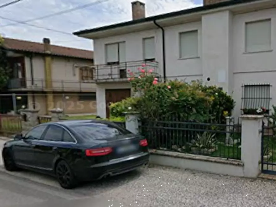 Immagine 7 di Casa indipendente in vendita  in Via Chiavichetta a Fiesso Umbertiano