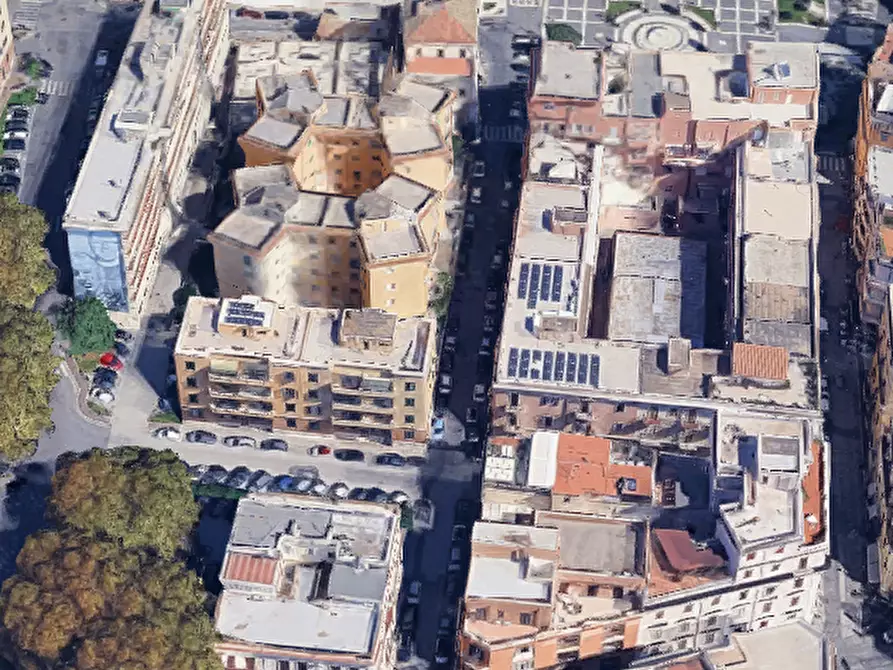 Immagine 6 di Magazzino in vendita  in Via Adua a Anzio