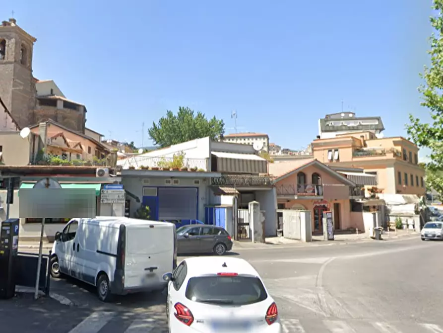 Immagine 6 di Negozio in vendita  in Via delle Mura a Velletri