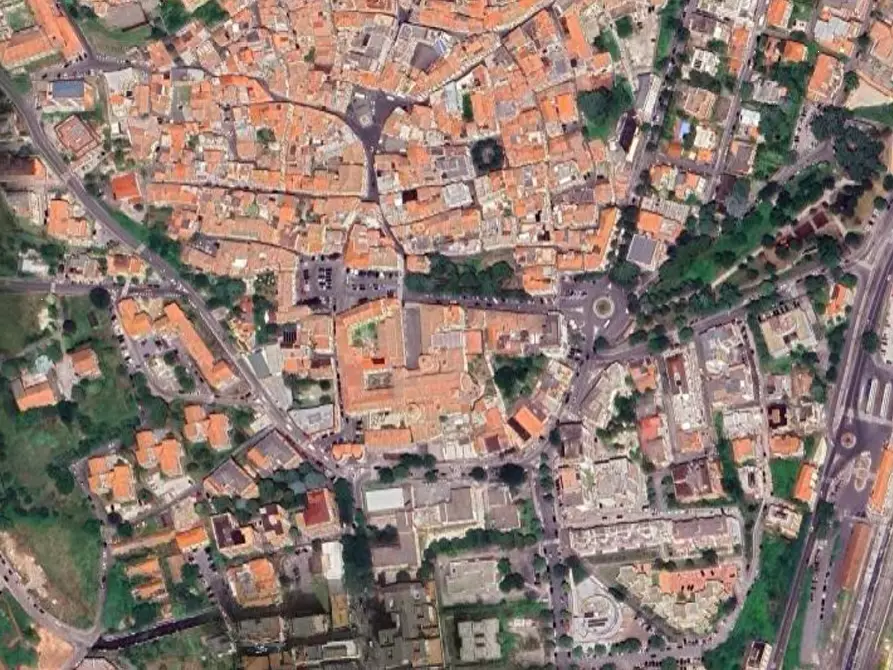 Immagine 16 di Negozio in vendita  in Via delle Mura a Velletri