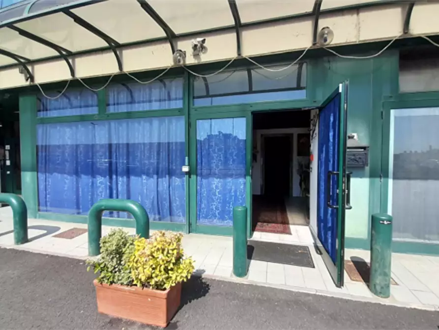 Immagine 6 di Negozio in vendita  in Via Europa  a Occhiobello