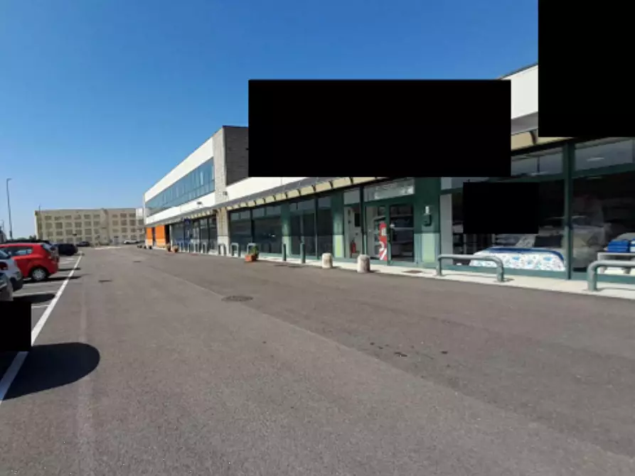 Immagine 8 di Negozio in vendita  in Via Europa  a Occhiobello