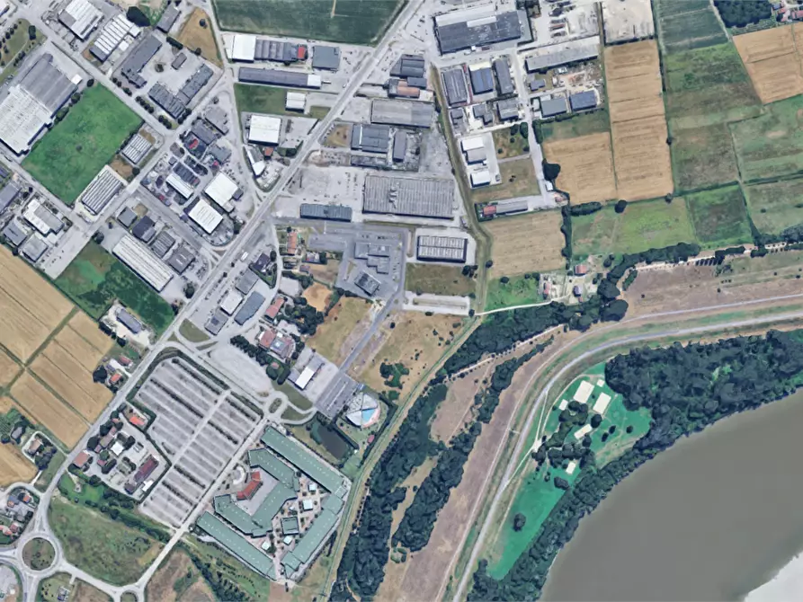 Immagine 14 di Negozio in vendita  in Via Europa  a Occhiobello