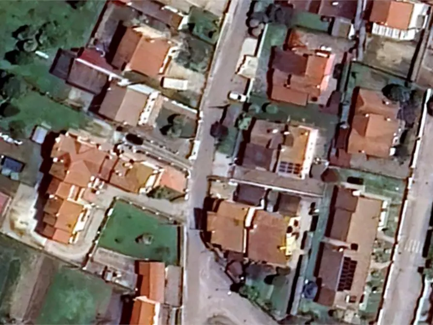 Immagine 23 di Porzione di casa in vendita  in Via Volturno a Rovigo