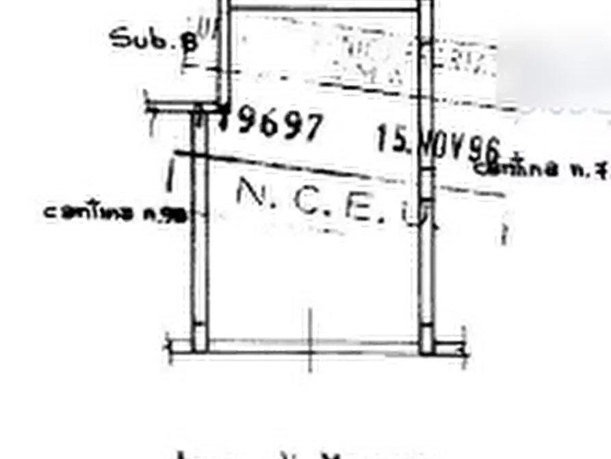 Immagine 11 di Garage in vendita  in Via Albert Schweitzer a Roma